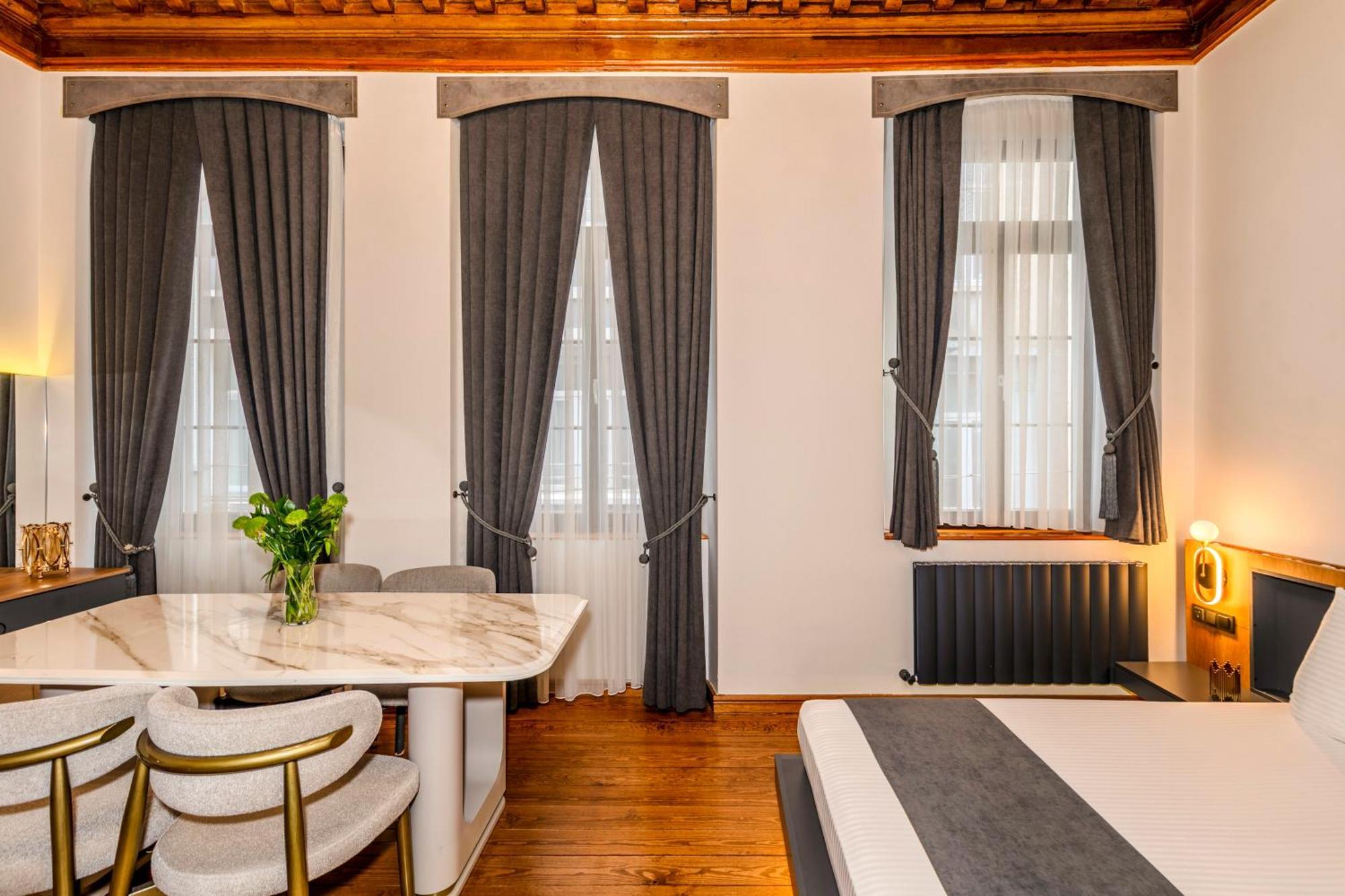 Elmira Pera Hotel & Spa - Special Class Stambuł Zewnętrze zdjęcie